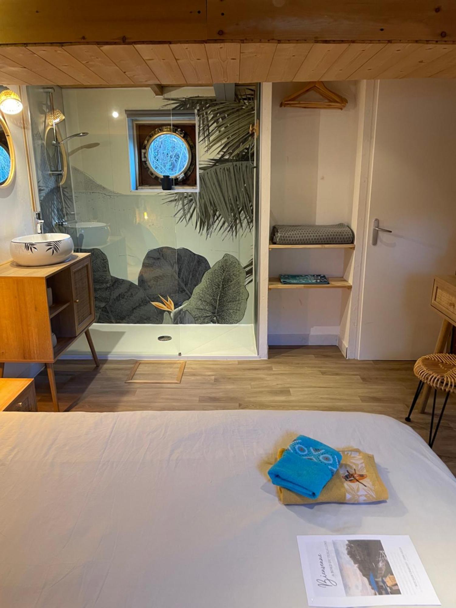 Peniche Le Pescalune - Chambre D'Hotes Арл Екстериор снимка