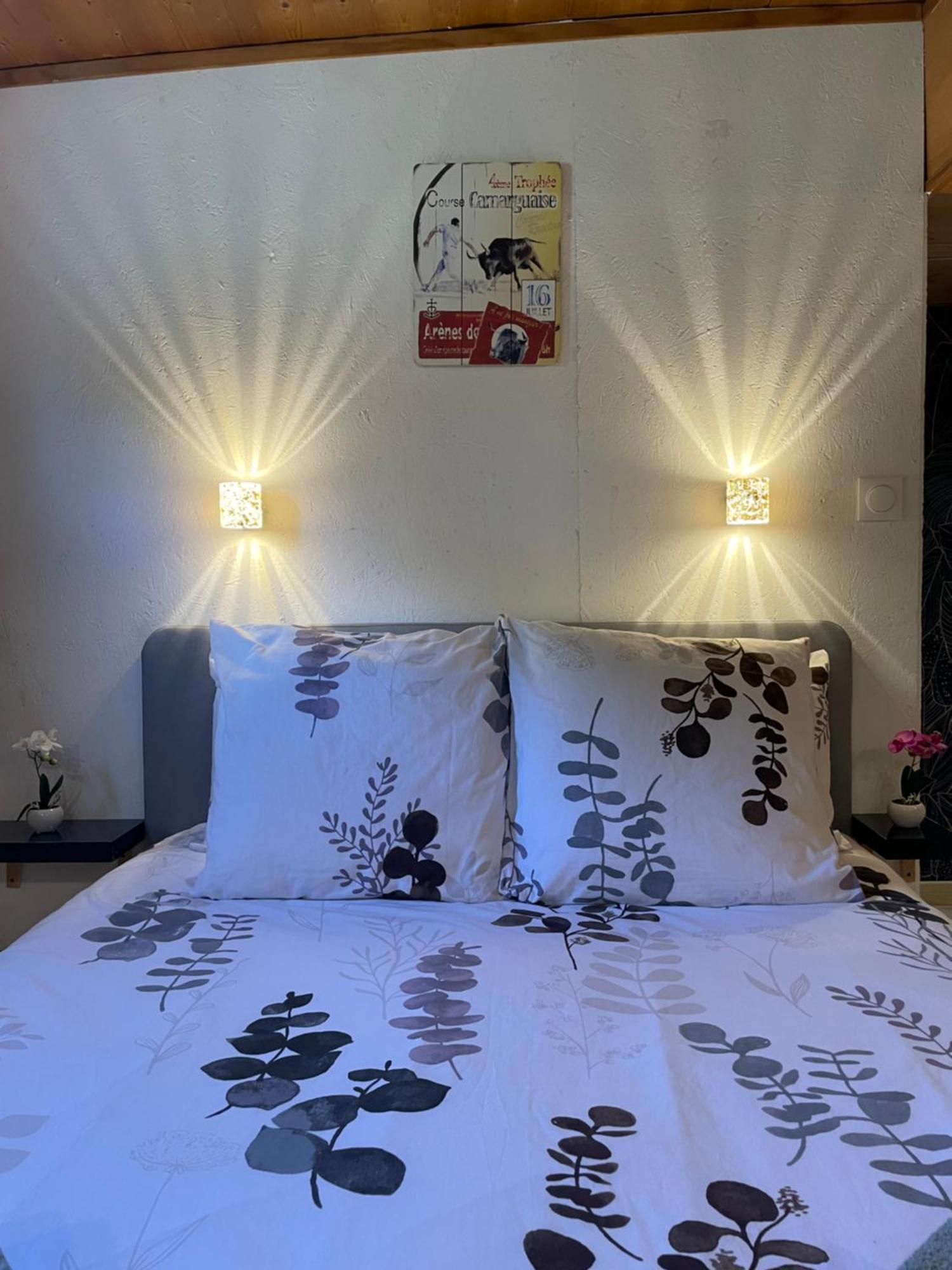 Peniche Le Pescalune - Chambre D'Hotes Арл Екстериор снимка