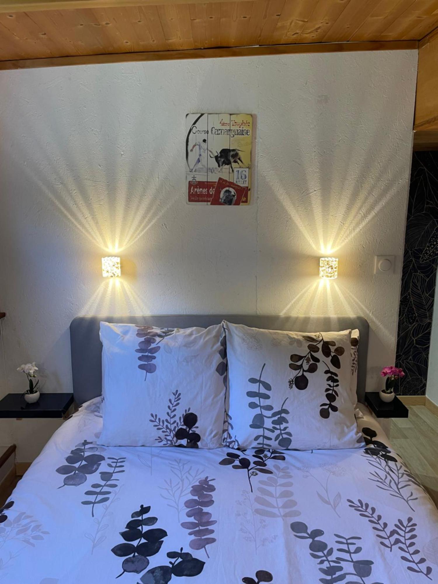 Peniche Le Pescalune - Chambre D'Hotes Арл Екстериор снимка